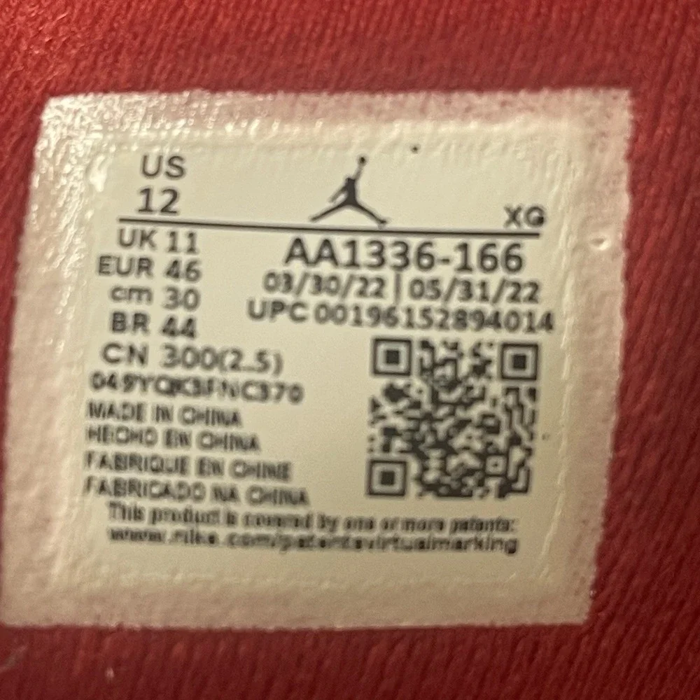 Nike Jordan Hydro Retro XI 11 White Red Slides Mens 12 AA1336-166